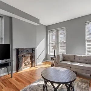  Holiday home Amazing Recently Rehabbed Stl Unit In Prime Soulard Location 713a